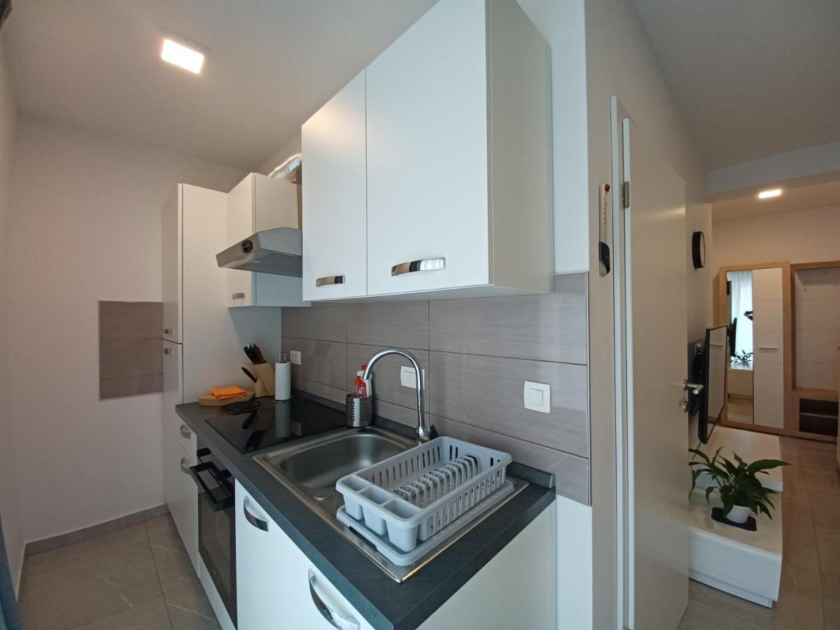 Apartments Leon 2 Novigrad Istria Exterior foto